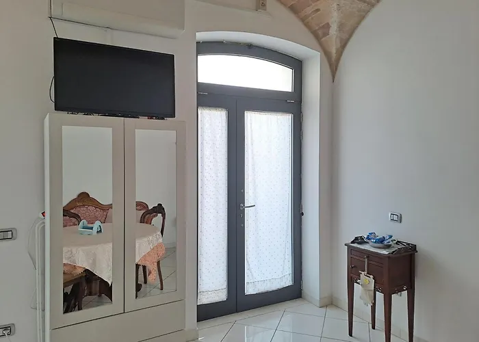 Апартаменты Domus Civitella - *